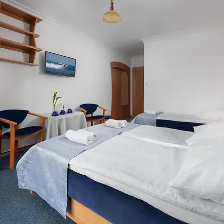 Couette-café Dalia 3*