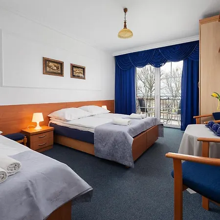 Couette-café Dalia 3*